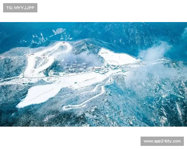 浙江“冰雪+度假”模式成效显著,临安大明山雪场门票收入占全区50% 浙江“冰雪+度假”模式成效显著,临安大明山雪场门票收入占全区50%