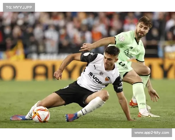 皇马客场挑战巴伦西亚,传控体系对阵防守反击战术 皇马客场挑战巴伦西亚,传控体系对阵防守反击战术